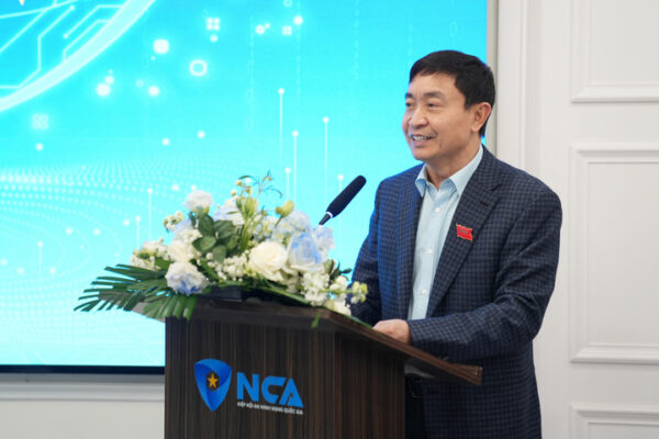 trung-tuong-nguyen-minh-chinh-10570293